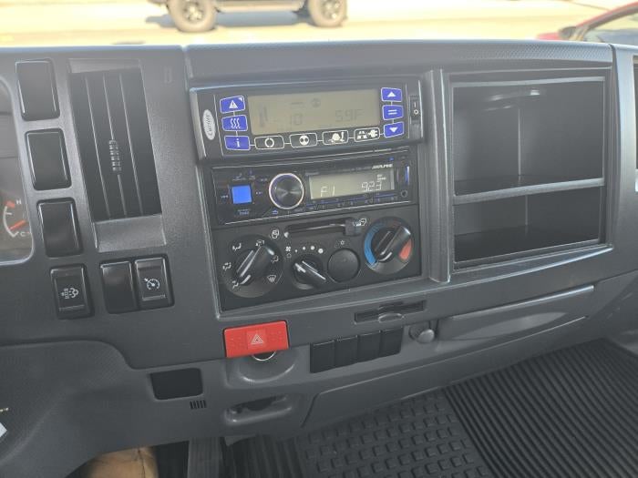 2018 Isuzu NRR Base