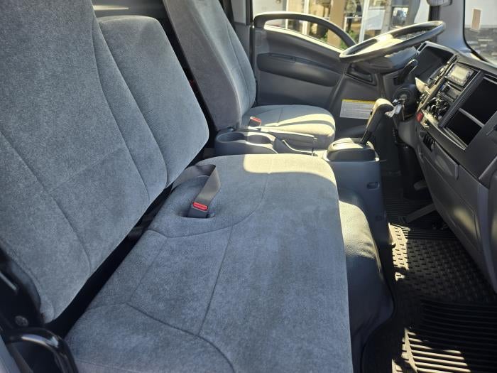 2018 Isuzu NRR Base