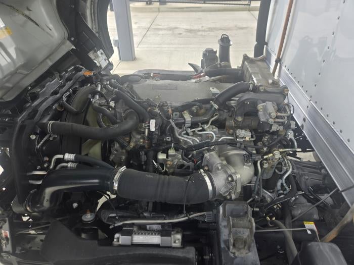 2019 Isuzu NRR Base