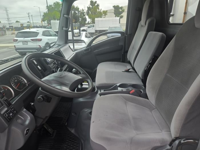 2019 Isuzu NRR Base